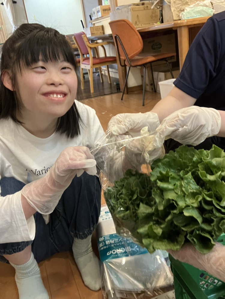 農園で土にふれる時間